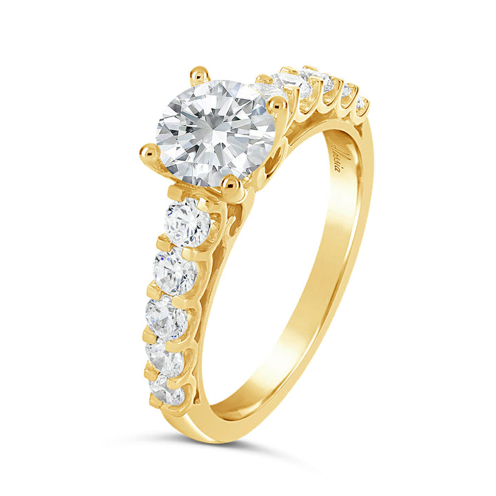 Classic Diamond Engagement Ring – Alessia Collection