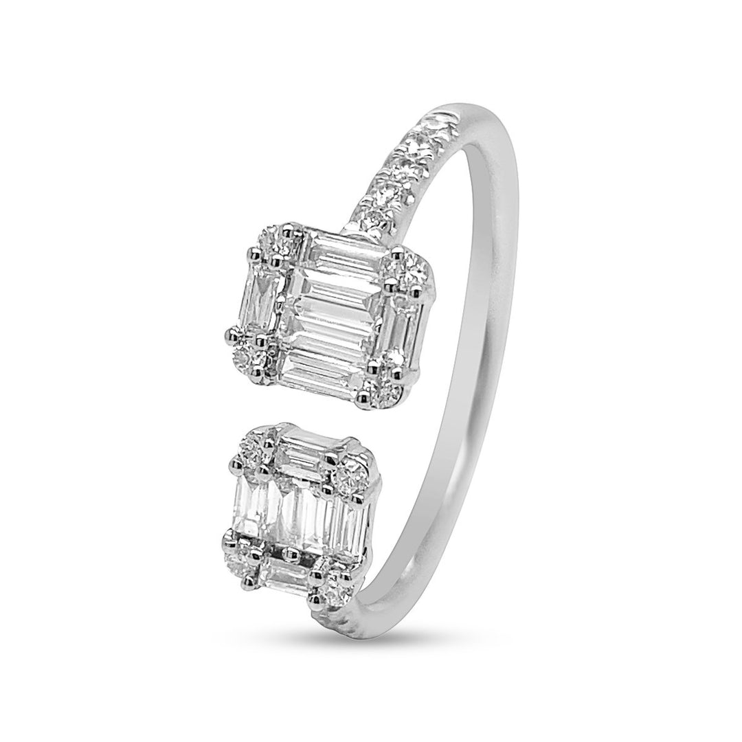 18K White Gold Diamond Ring with Tapered Baguettes - R95166